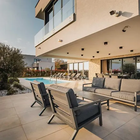 Roko By Awaytocroatia Villa Kaštelir