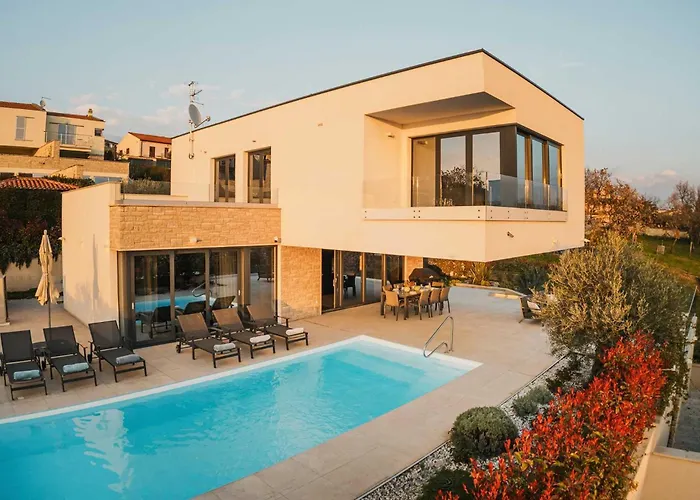 Roko By Awaytocroatia *