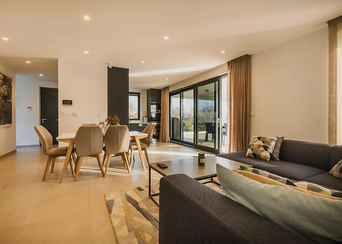 Roko By Awaytocroatia Villa Kaštelir