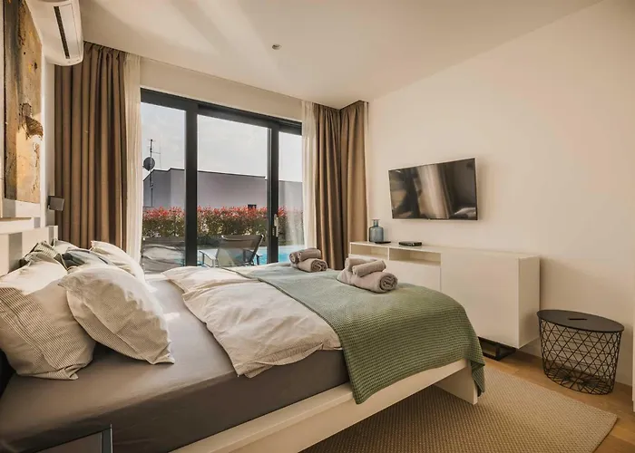 Roko By Awaytocroatia